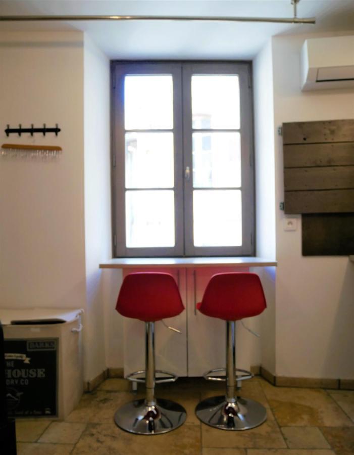 Le Travertin Avignon Exterior photo